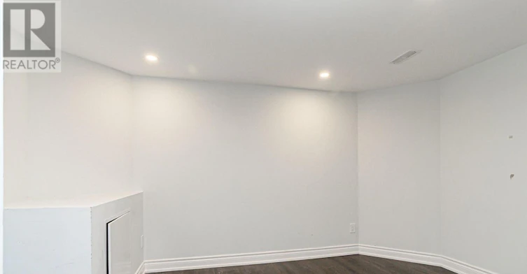 BSMT-125 Harkness Drive, Whitby, ON, L1R 2E9 - 7