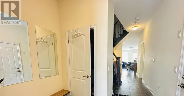 32 Capreol Avenue, Aurora, ON, L4G 7C4 - 5