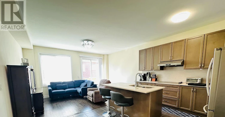 32 Capreol Avenue, Aurora, ON, L4G 7C4 - 13