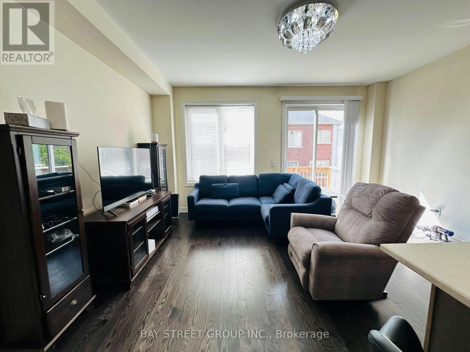 32 Capreol Avenue, Aurora, ON, L4G 7C4 - 14