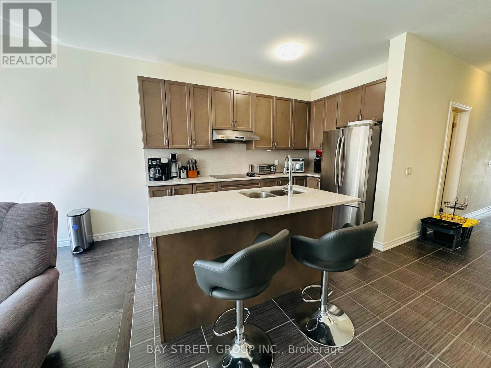 32 Capreol Avenue, Aurora, ON, L4G 7C4 - 10