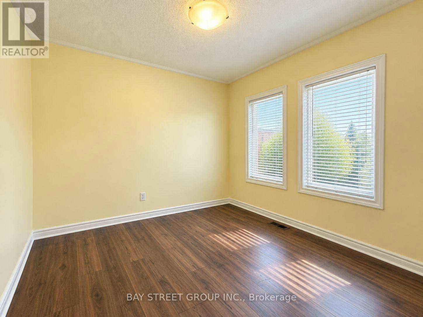 32 Capreol Avenue, Aurora, ON, L4G 7C4 - 23
