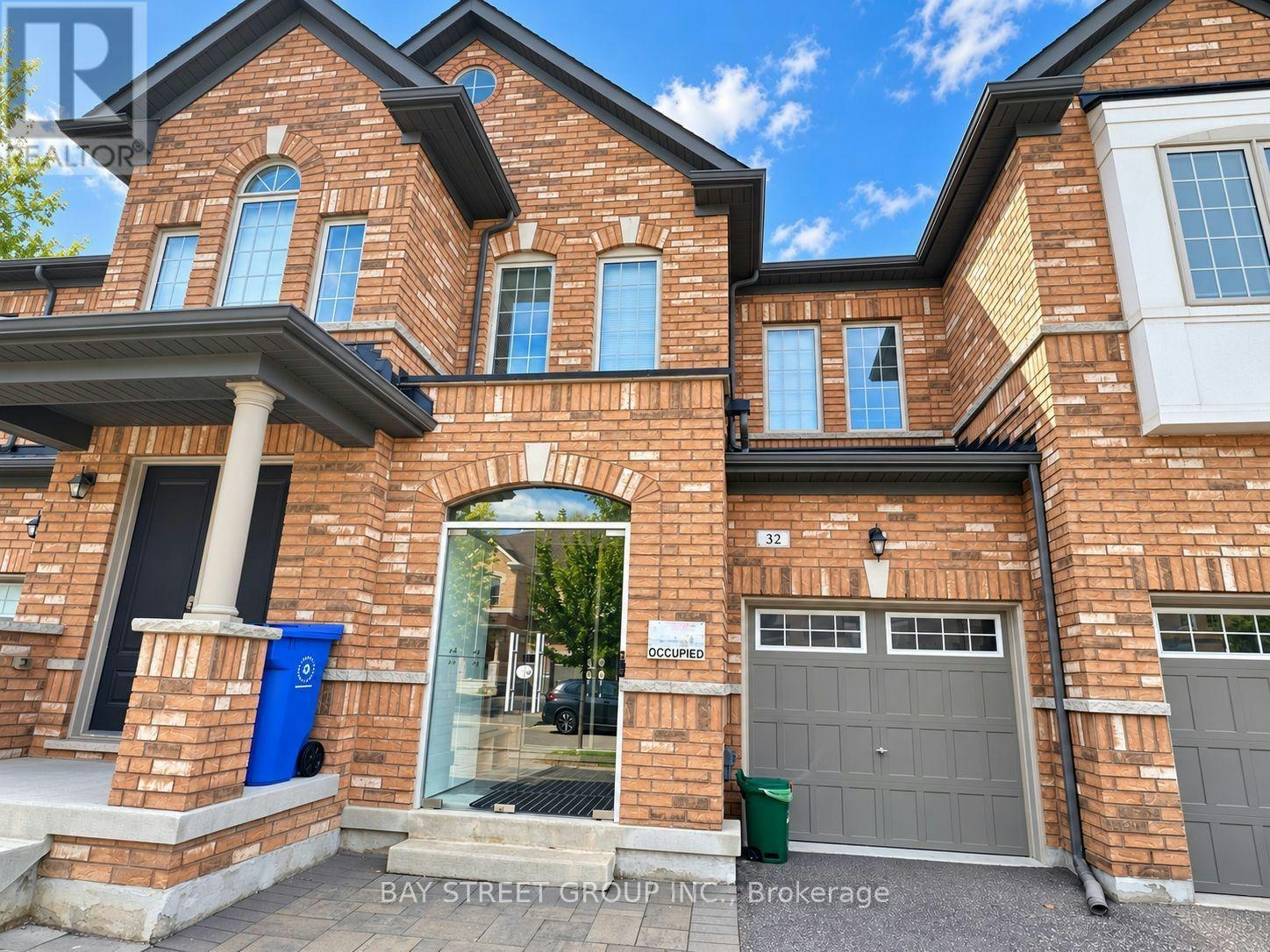 32 Capreol Avenue, Aurora, ON, L4G 7C4