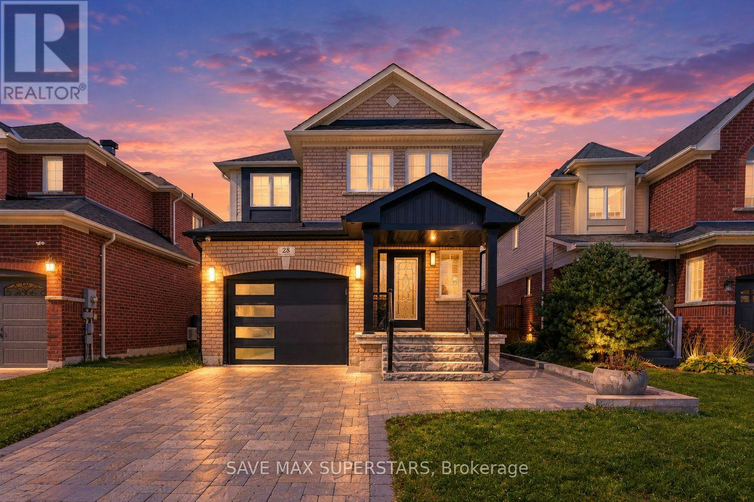28 Versailles Crescent, Barrie, ON, L4M 0B8 2