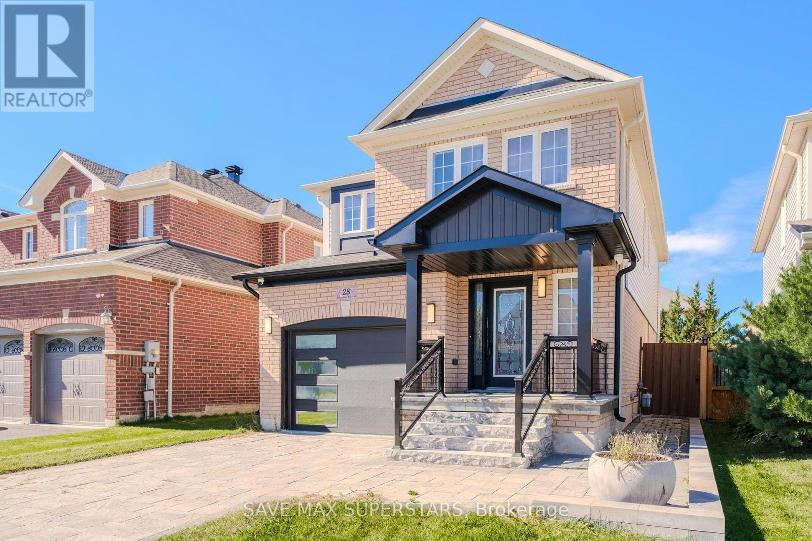 28 Versailles Crescent, Barrie, ON, L4M 0B8 4