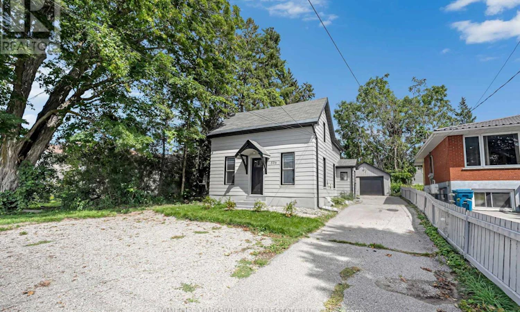 506 West Street S