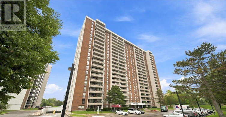 1711-4 Kings Cross Road, Brampton, ON, L6T 3X8 - 2
