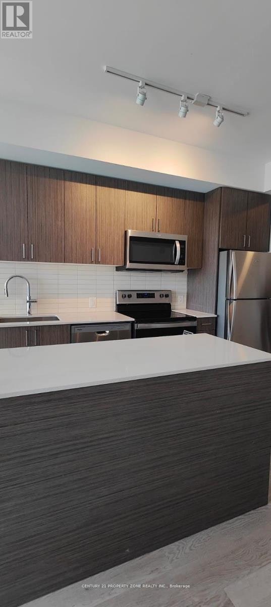 405-2782 Barton Street E, Hamilton, ON, L8E 3P5 - 2