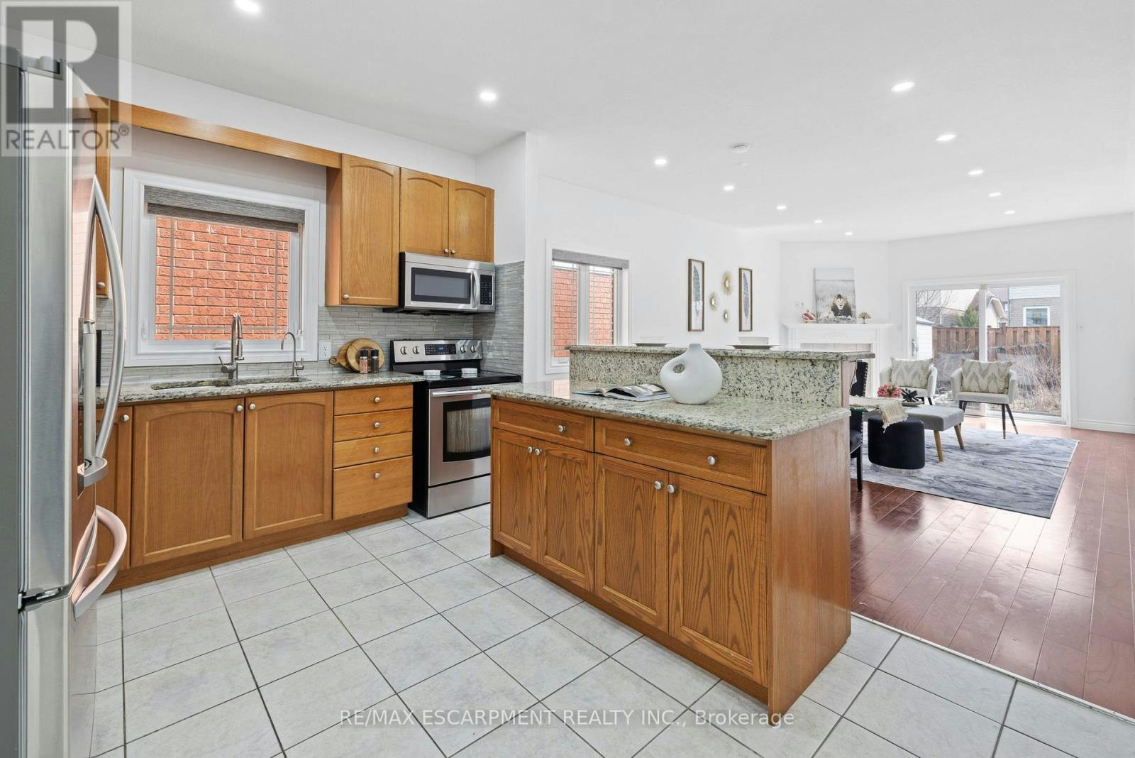 39 Mckibbon Avenue, Hamilton, ON, L0R 1P0 - 11