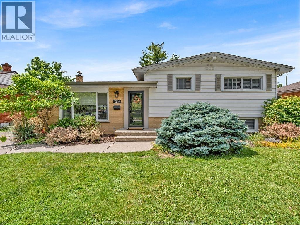 3939 Longfellow, Windsor, ON, N9G 2B4