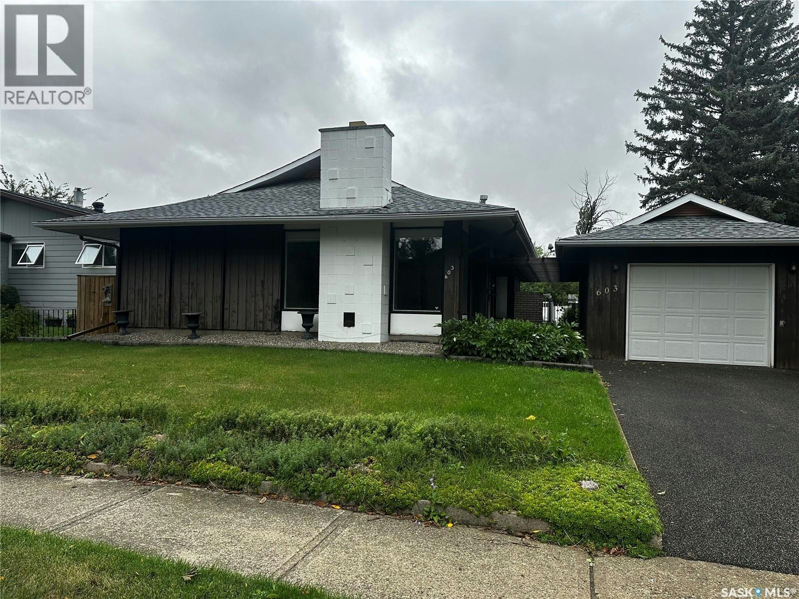 603 3rd Avenue NW, Weyburn, SK, S4H 1R2