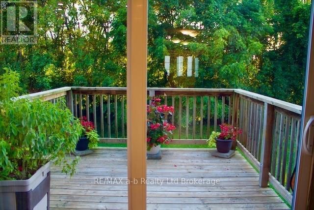498 Lampman Place, Woodstock, ON, N4S 8L6 - 6