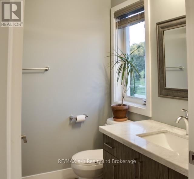 498 Lampman Place, Woodstock, ON, N4S 8L6 - 10