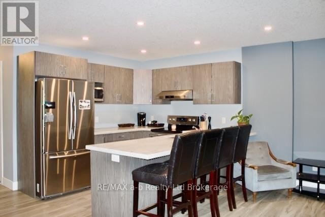 498 Lampman Place, Woodstock, ON, N4S 8L6 - 4
