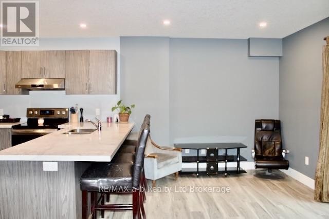 498 Lampman Place, Woodstock, ON, N4S 8L6 - 5
