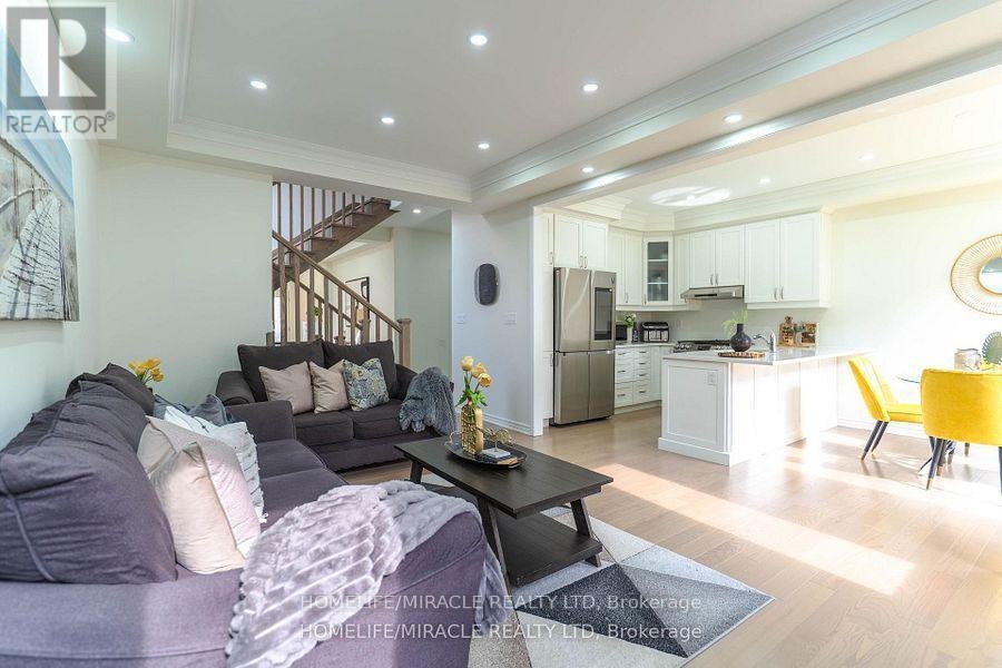 3059 Hollyberry Trail, Pickering, ON, L1X 0N5 - 10
