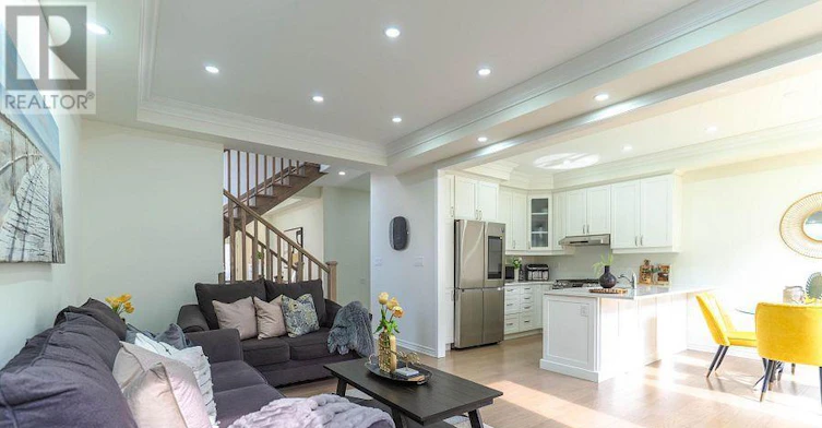 3059 Hollyberry Trail, Pickering, ON, L1X 0N5 - 10