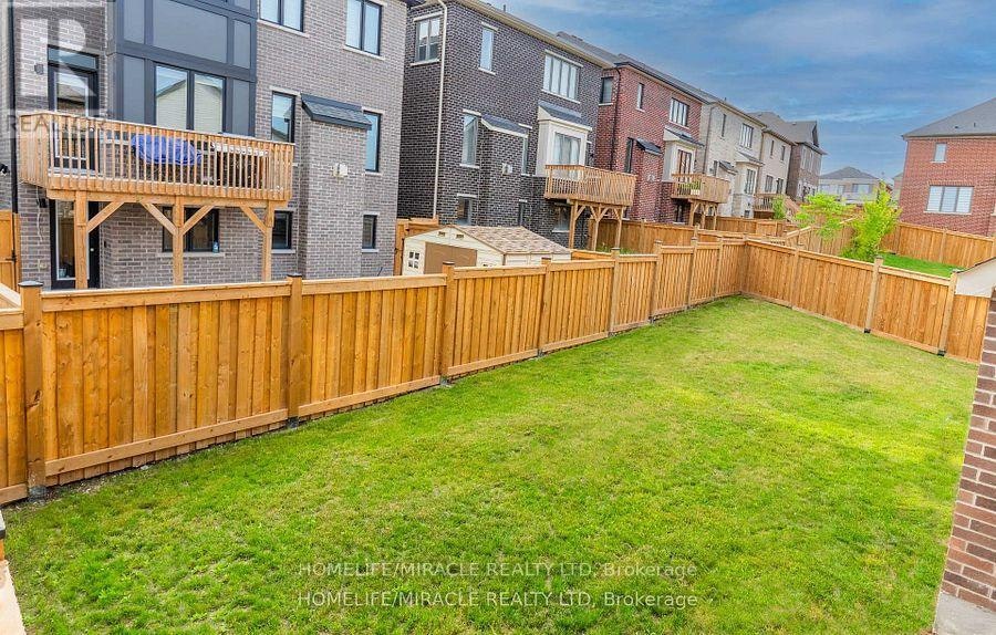 3059 Hollyberry Trail, Pickering, ON, L1X 0N5 - 24
