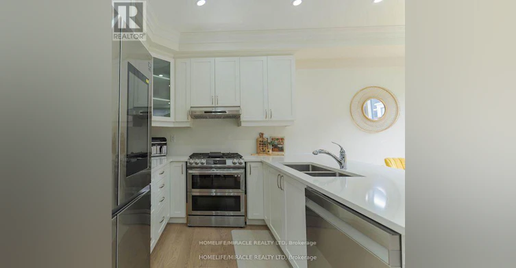 3059 Hollyberry Trail, Pickering, ON, L1X 0N5 - 11