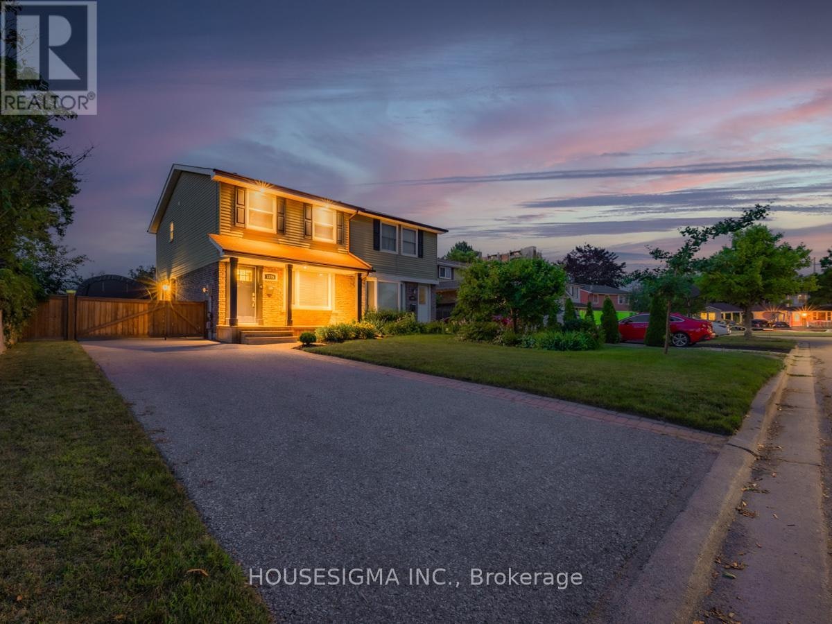 1379 Orlando Court, Oshawa, ON, L1G 6T8