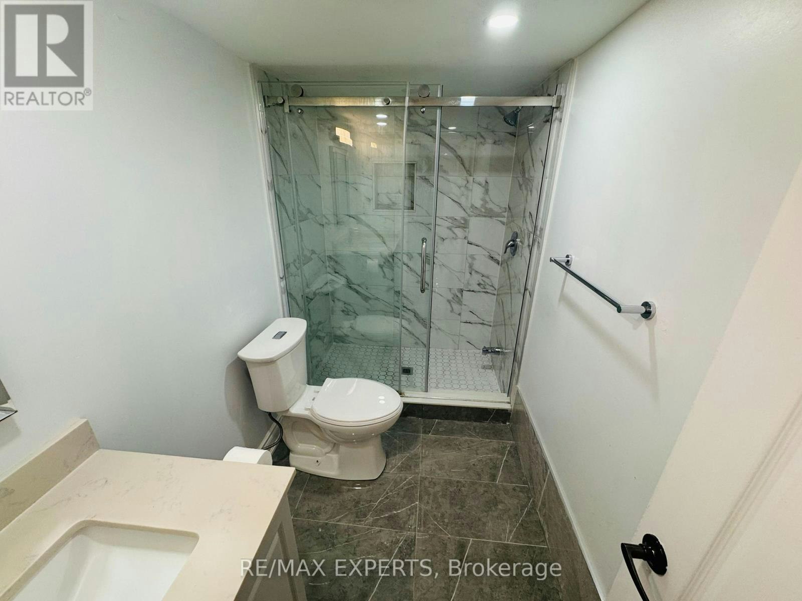 117 Baffin Crescent, Brampton, ON, L7A 4K9 - 8