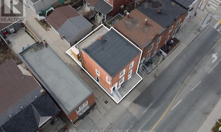 740 Lansdowne Avenue