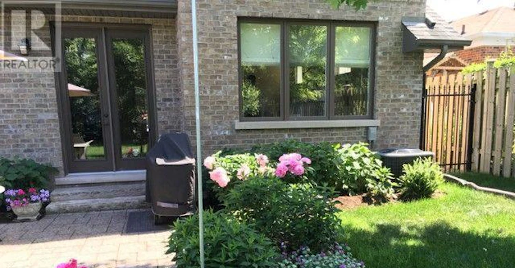42 Mervyn Avenue, Toronto, ON, M9B 1N3 - 29