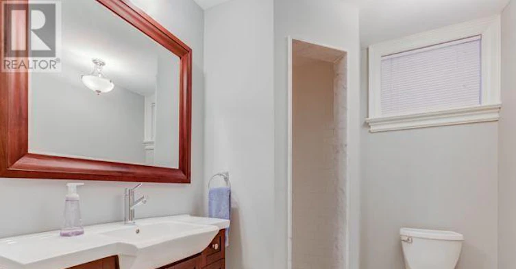 42 Mervyn Avenue, Toronto, ON, M9B 1N3 - 25