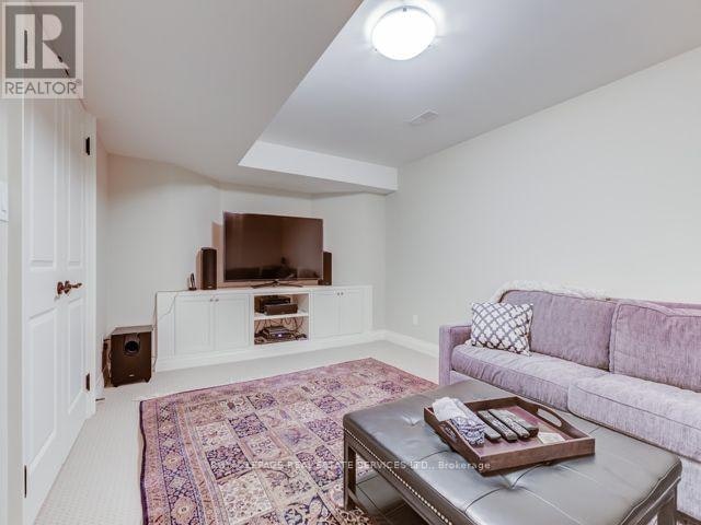 42 Mervyn Avenue, Toronto, ON, M9B 1N3 - 23