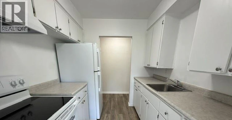 10A-232 Louisa Street, Kitchener, ON, N2H 5M7 - 2