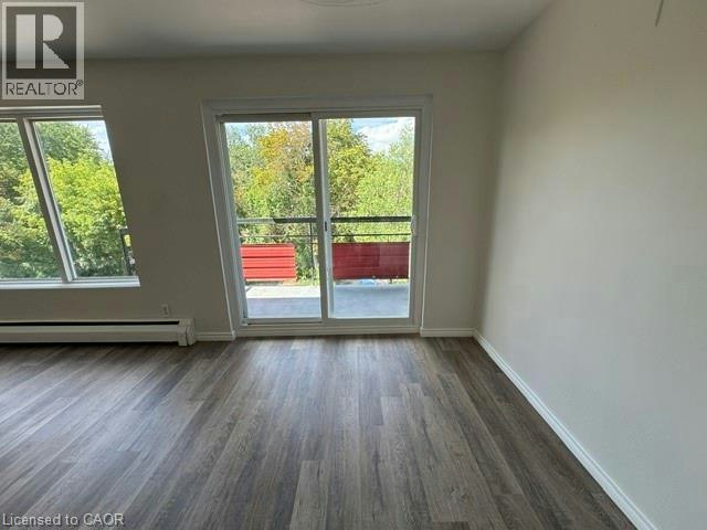 10A-232 Louisa Street, Kitchener, ON, N2H 5M7 - 5