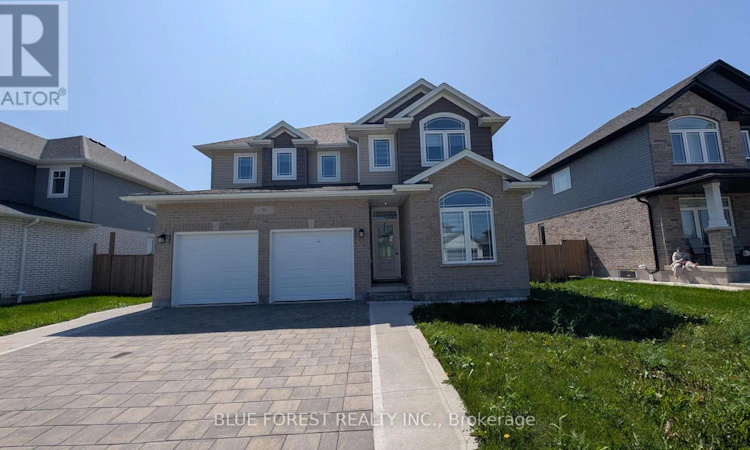 30 Thames Springs Crescent
