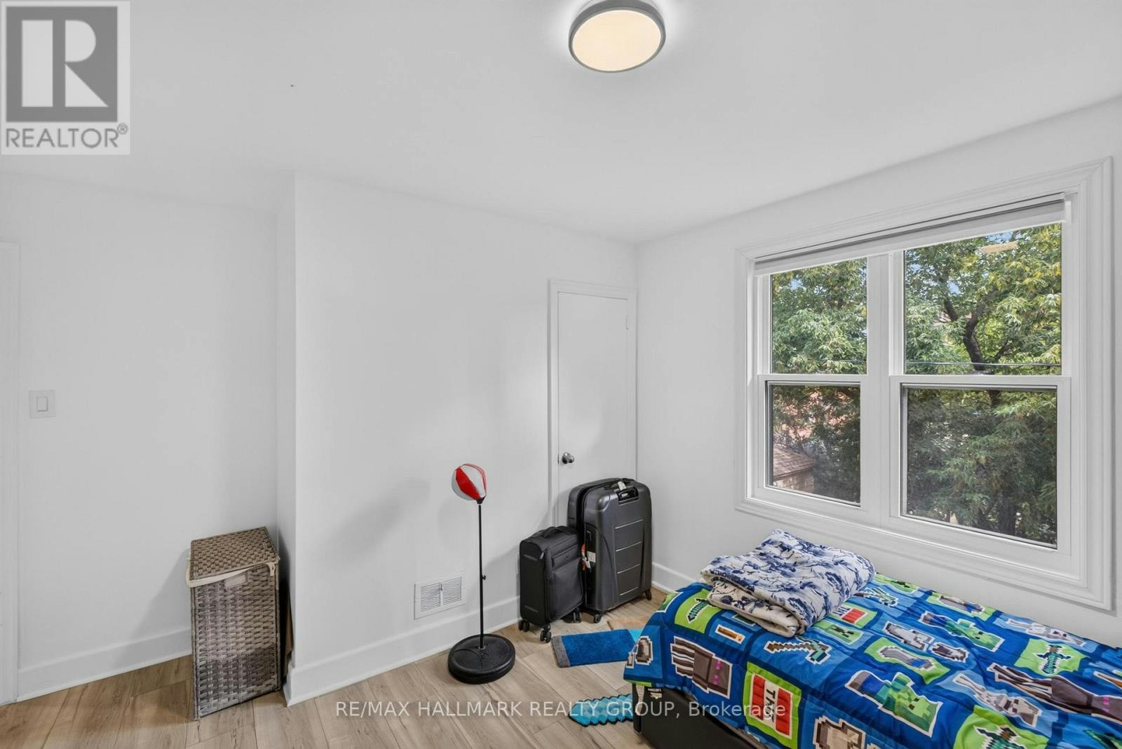 2-297 Royal Avenue, Ottawa, ON, K2A 1T6 - 18