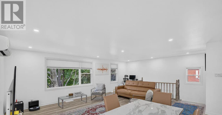 2-297 Royal Avenue, Ottawa, ON, K2A 1T6 - 10