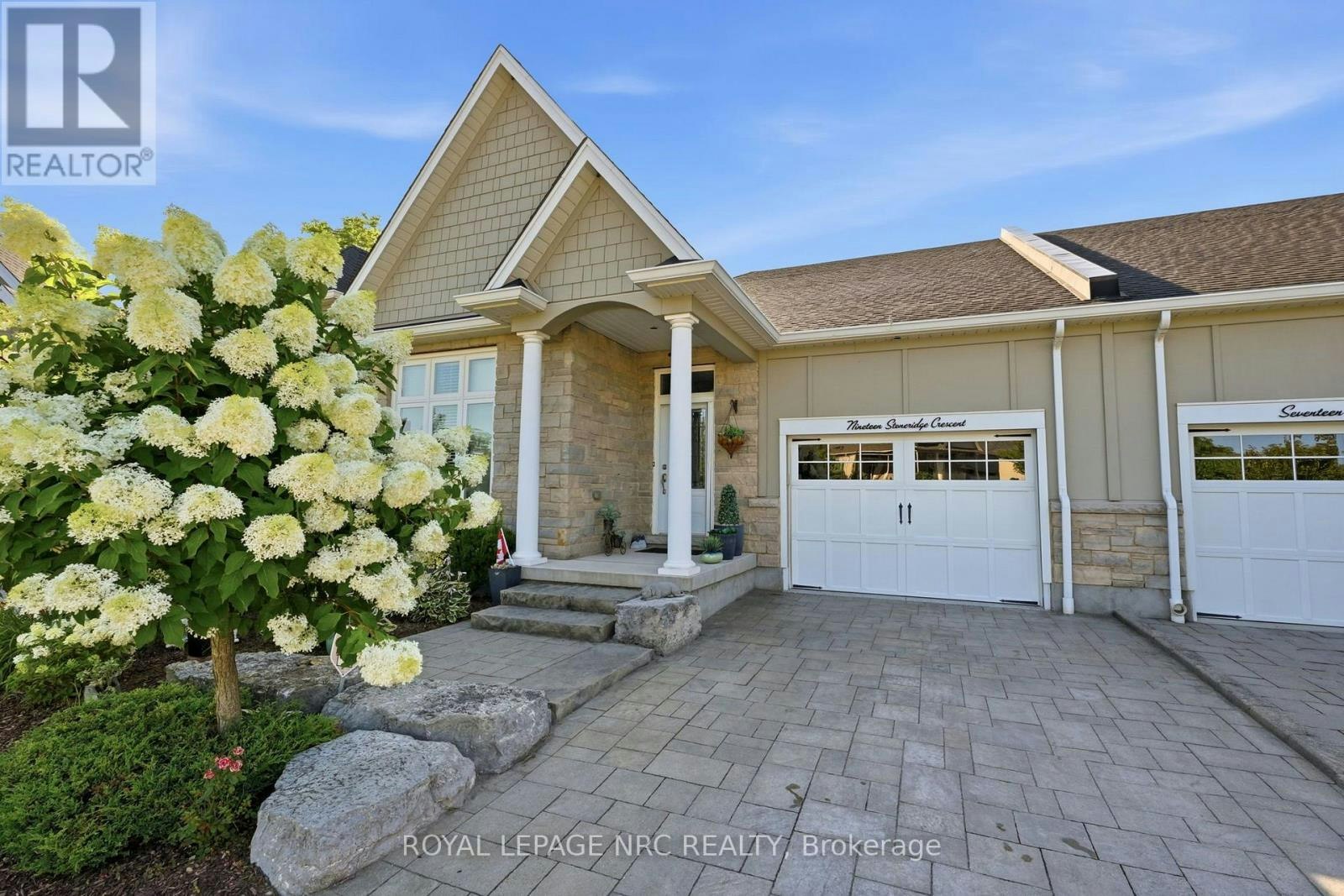 19 Stoneridge Crescent, Niagara-on-the-Lake, ON, L0S 1J1