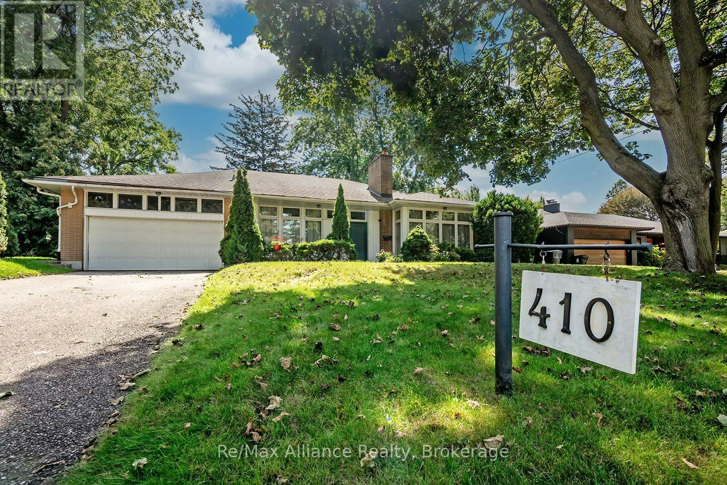 410 The Kingsway, Toronto, ON, M9A 3V9