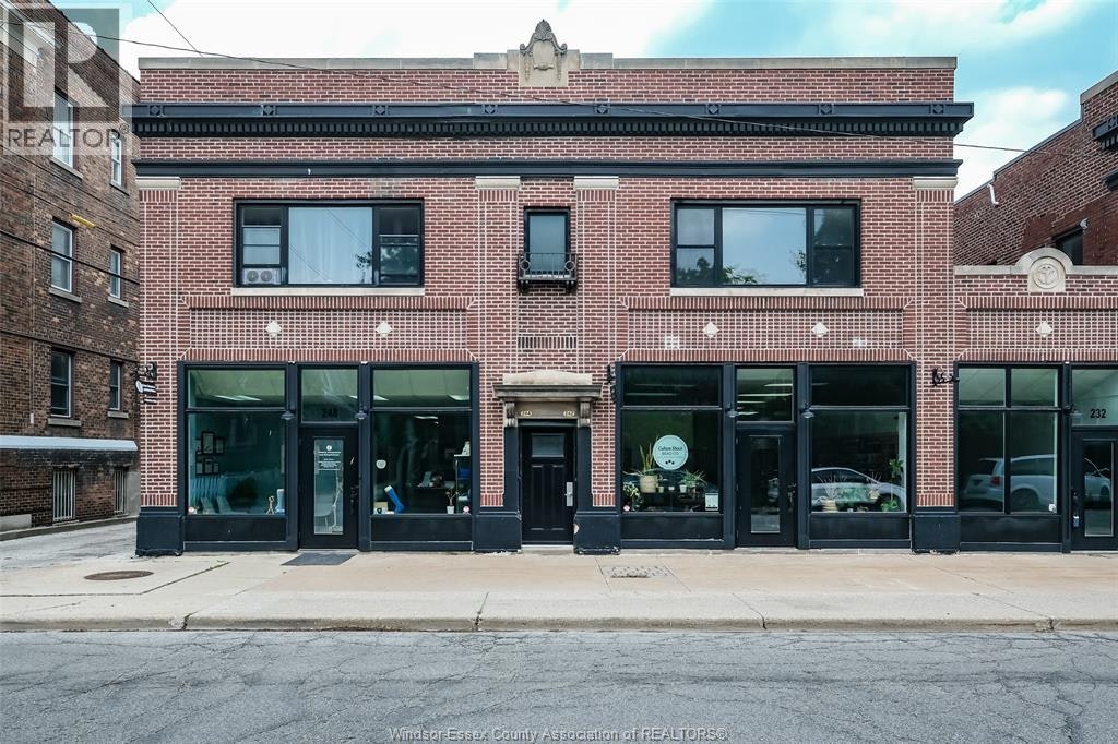 220 Erie Street West, Windsor, ON, N9A 6B5