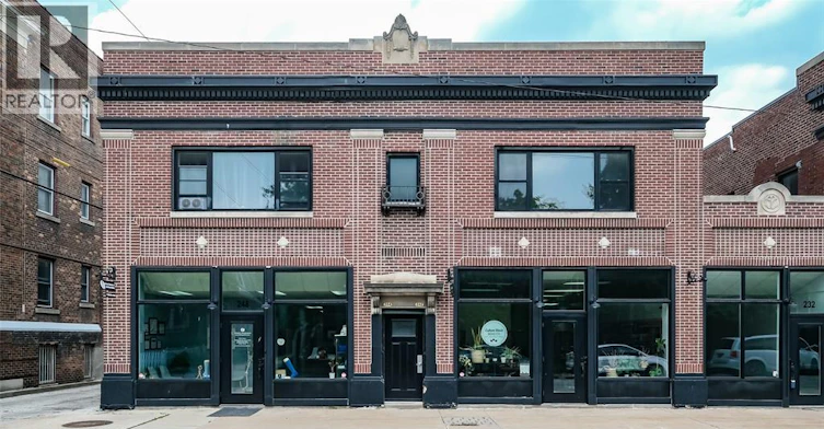 220 Erie Street West, Windsor, ON, N9A 6B5