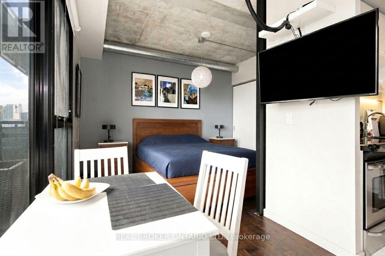 1206-51 Trolley Crescent, Toronto, ON, M5A 0E9 - 7