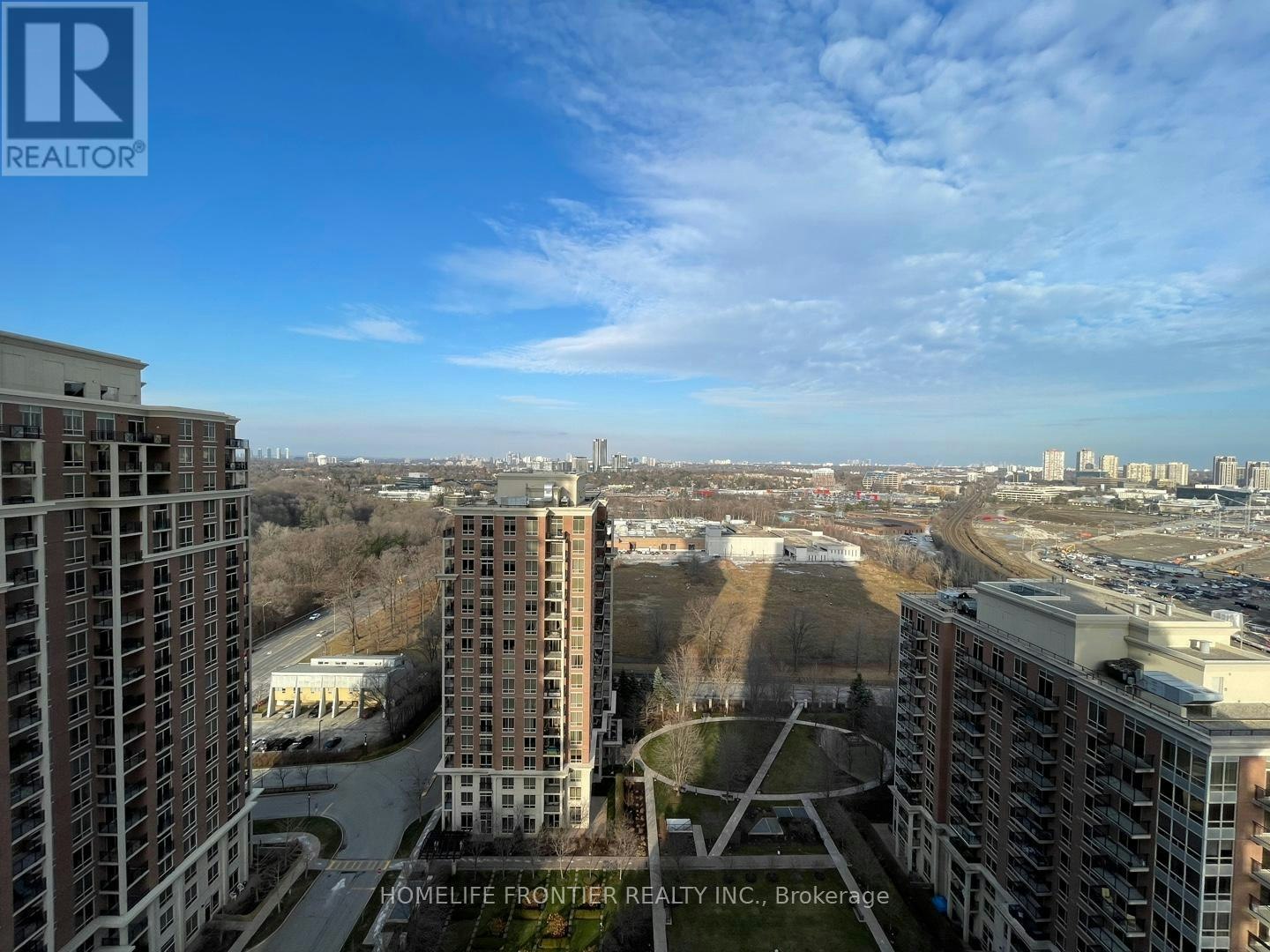 1938-20 Inn ON The Park Drive, Toronto, ON, M3C 0P8 - 11