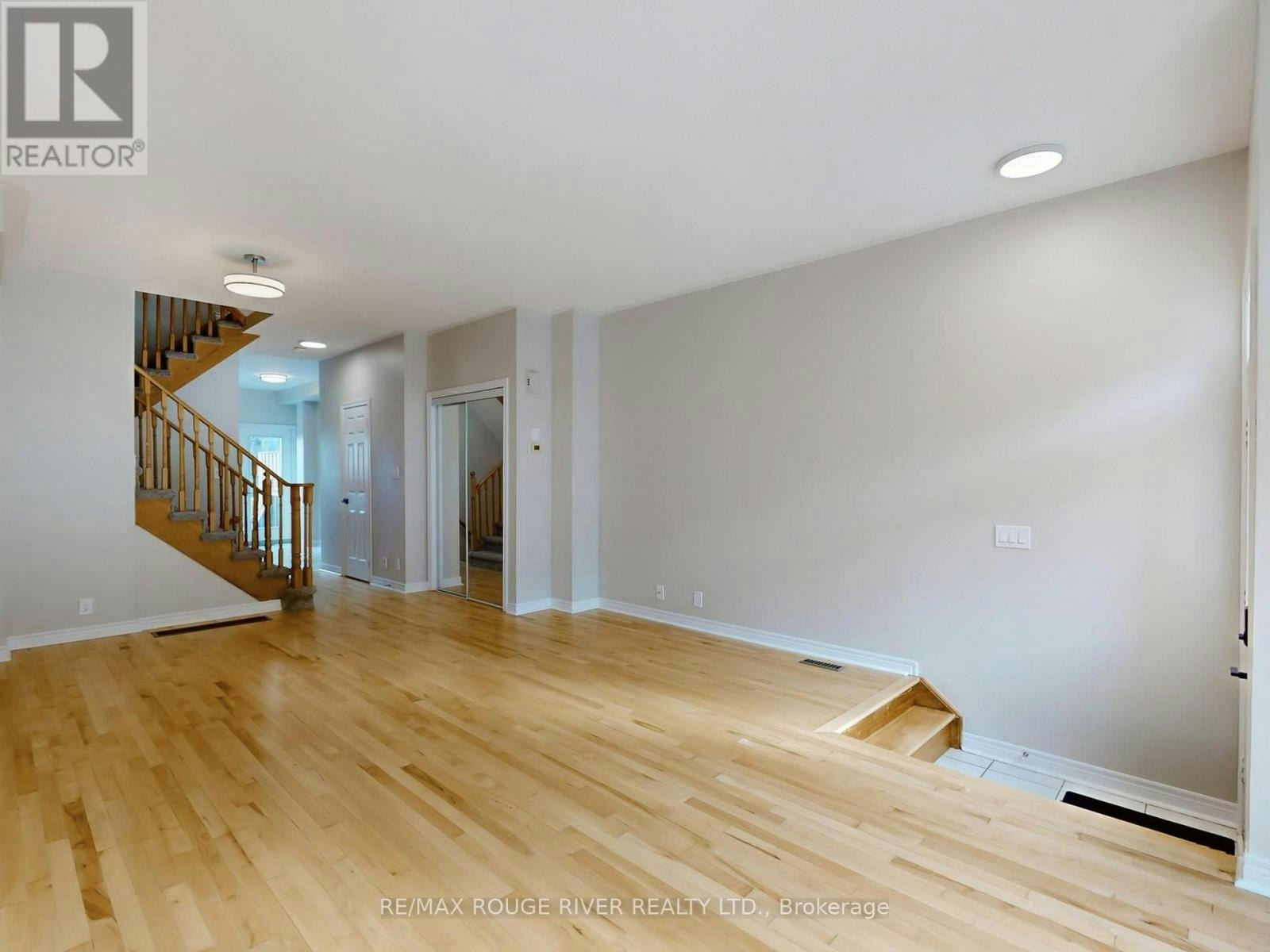 11-1330 Altona Road, Pickering, ON, L1V 7E8 - 2