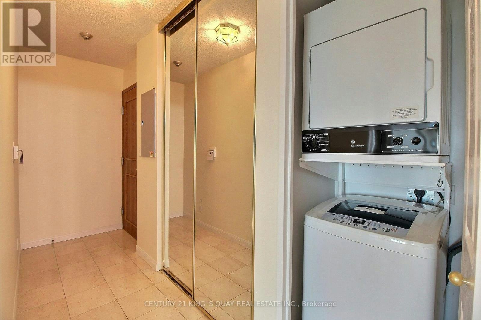 1701-8 Lee Centre Drive, Toronto, ON, M1H 3H8 - 12