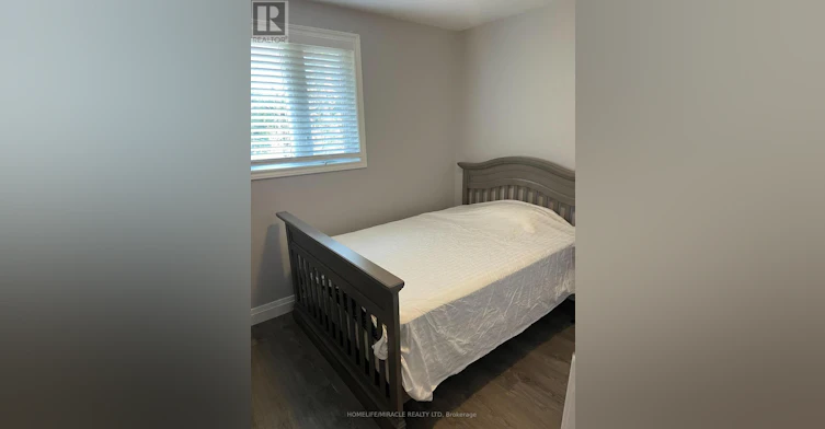 151 Collings Avenue, Bradford West Gwillimbury, ON, L3Z 1V9 - 3