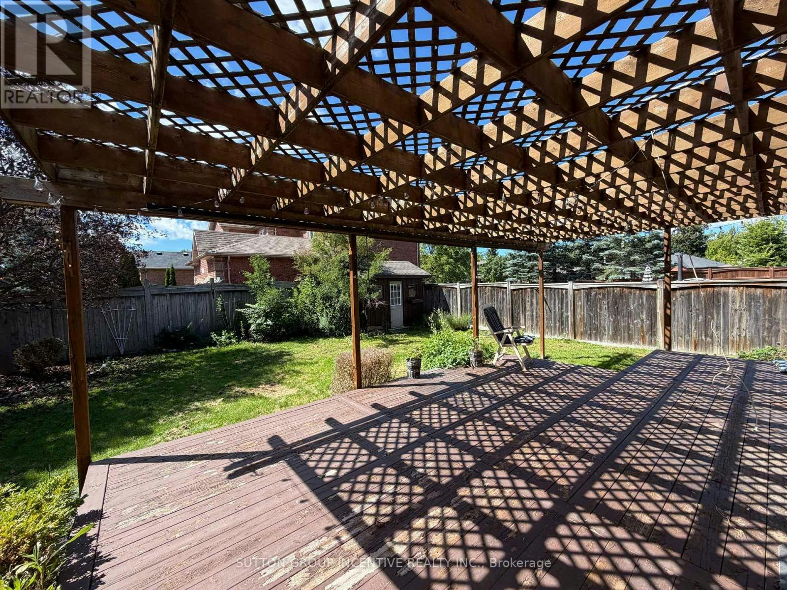 1 Buman Court, Barrie, ON, L4N 0L3 - 30
