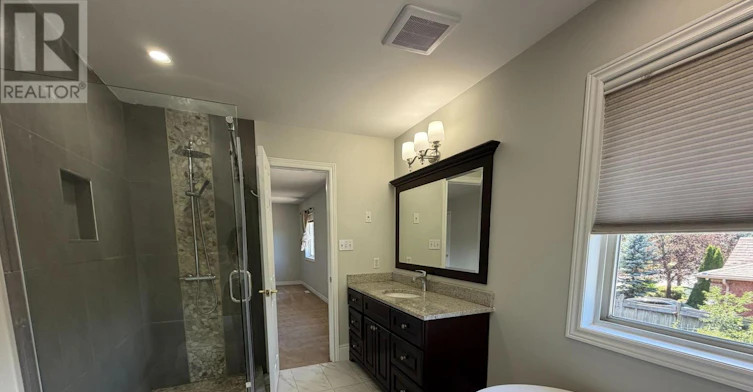 1 Buman Court, Barrie, ON, L4N 0L3 - 17