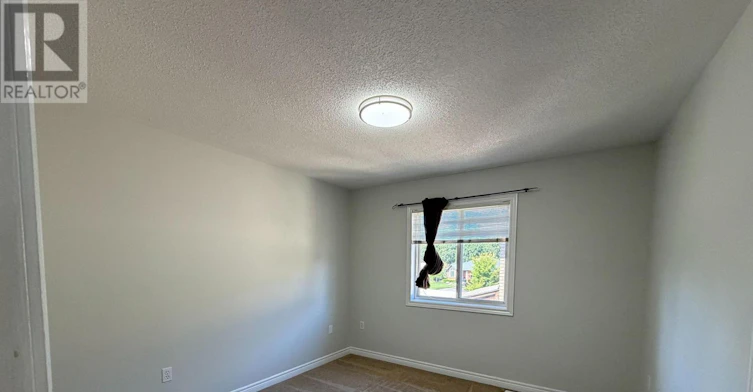 1 Buman Court, Barrie, ON, L4N 0L3 - 18