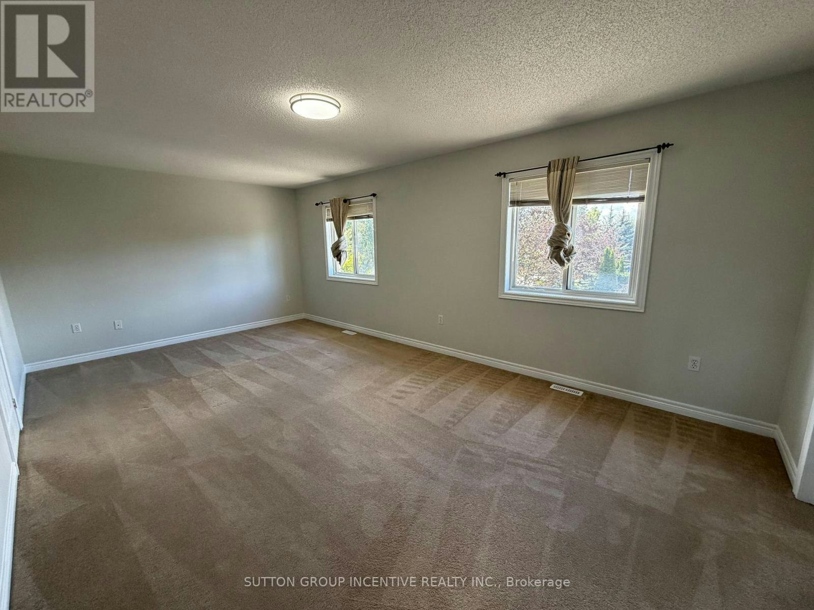 1 Buman Court, Barrie, ON, L4N 0L3 - 15