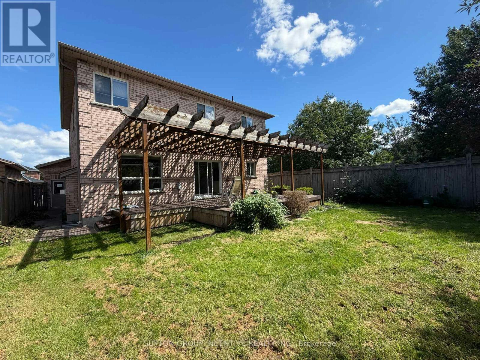 1 Buman Court, Barrie, ON, L4N 0L3 - 29