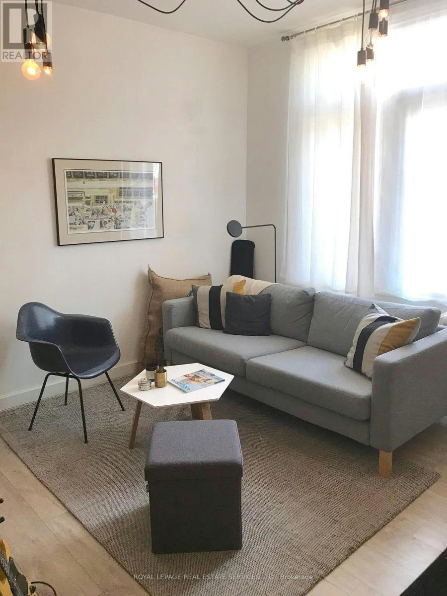 840 Ossington Avenue, Toronto, ON, M6G 3V1 - 2