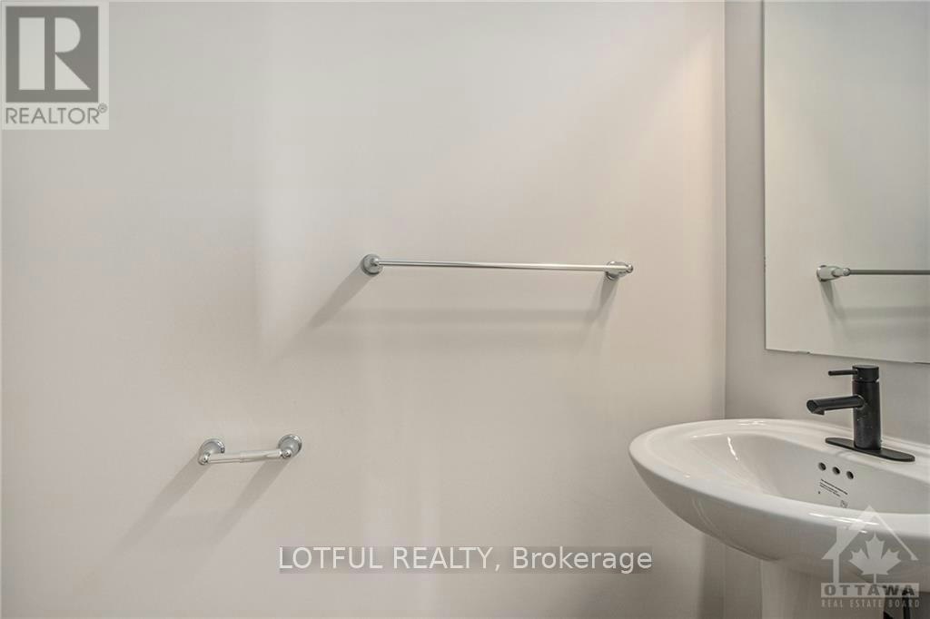 234 Tussock Private, Ottawa, ON, K1X 0H2 - 17